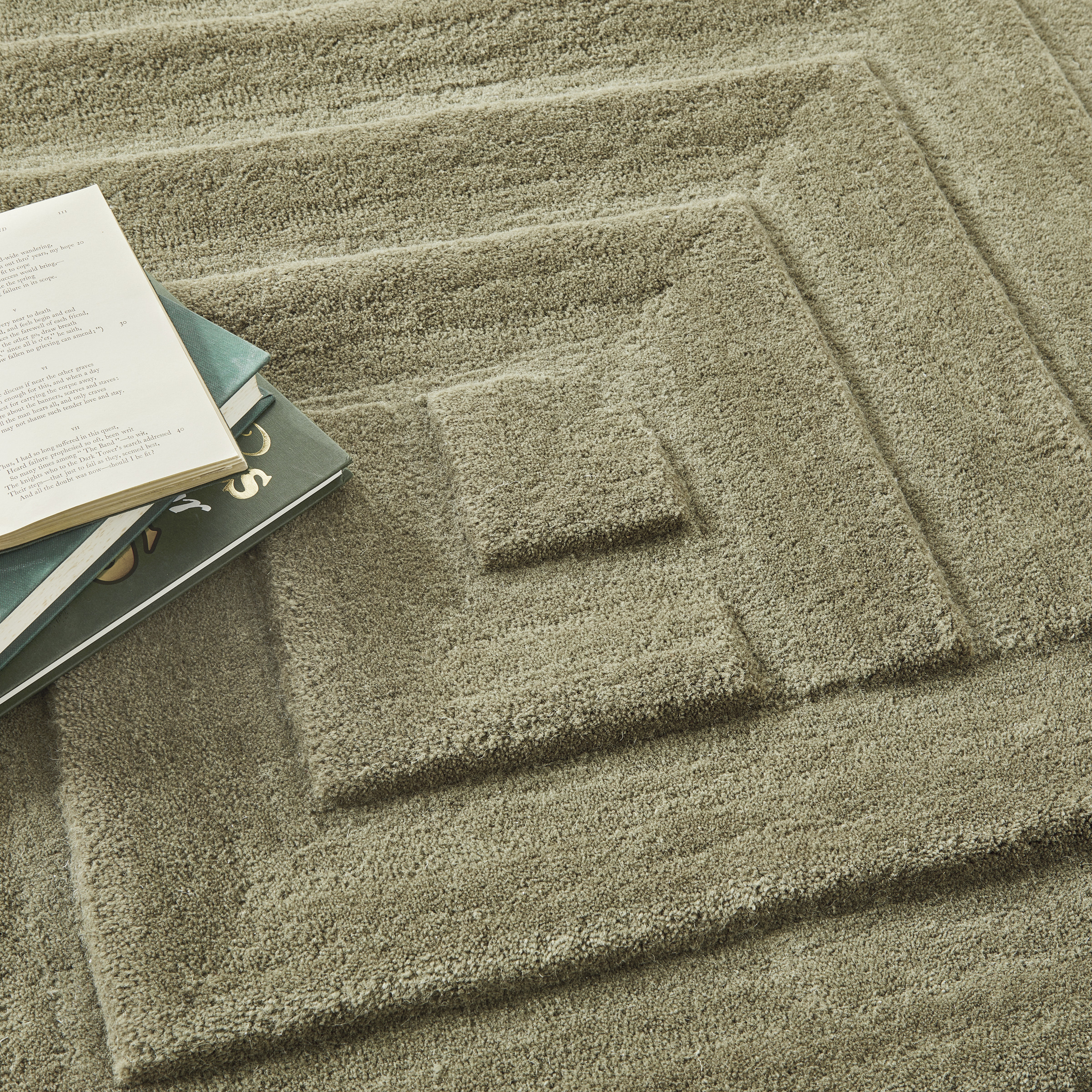 Linear Olive 120cm x 170cm Wool UK Mainland Free Shipping