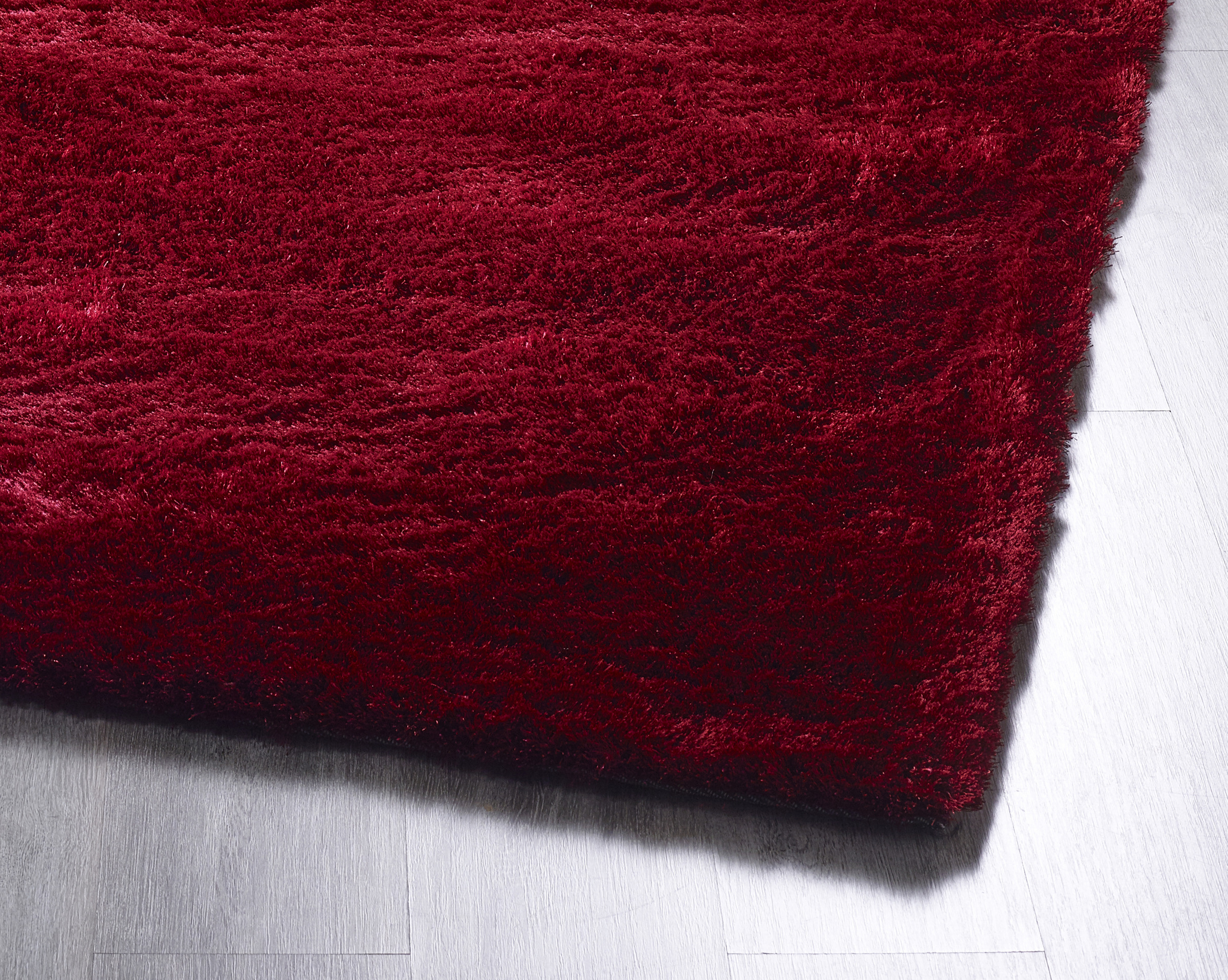 Glamour Red 80cm x 150cm Shaggy UK Mainland Free Shipping