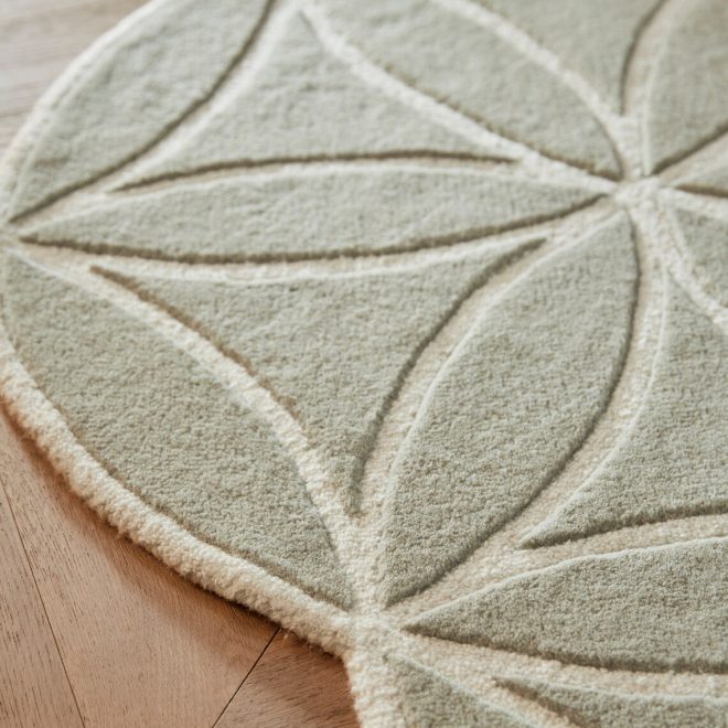 Artistic Green Circular Wool Rug  |  160cm diameter Shaggy UK Mainland Free Shipping