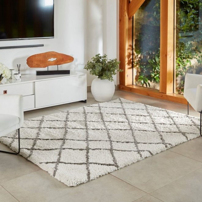 Soft Cream | Diamond Pattern | 120cm x 170cm Shaggy UK Mainland Free Shipping