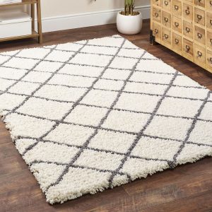 Soft Cream | Diamond Pattern | 120cm x 170cm Shaggy UK Mainland Free Shipping